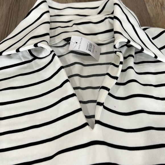 Ann Taylor Top NWT - Picture 2 of 2
